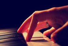 残亚运坐式排球——看坐式扣杀央视体育.